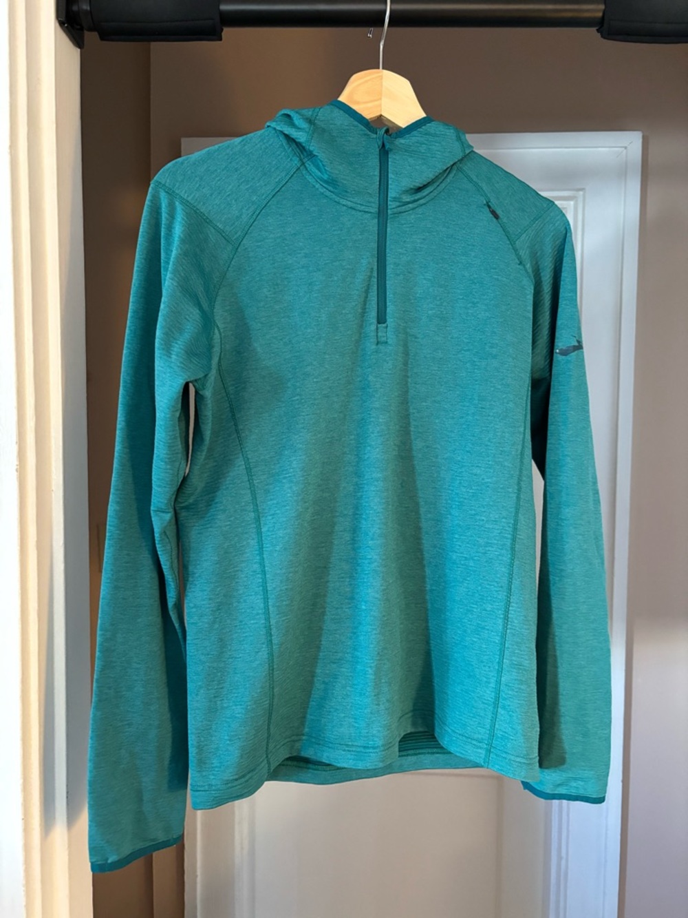 Brooks Notch Hoodie